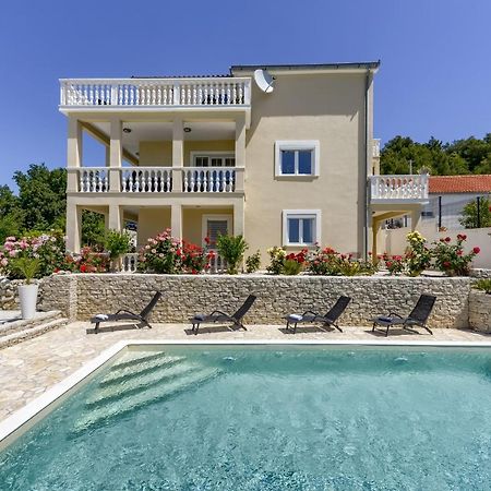 Haus Lilli Mit Pool Apartment Razanac Ngoại thất bức ảnh